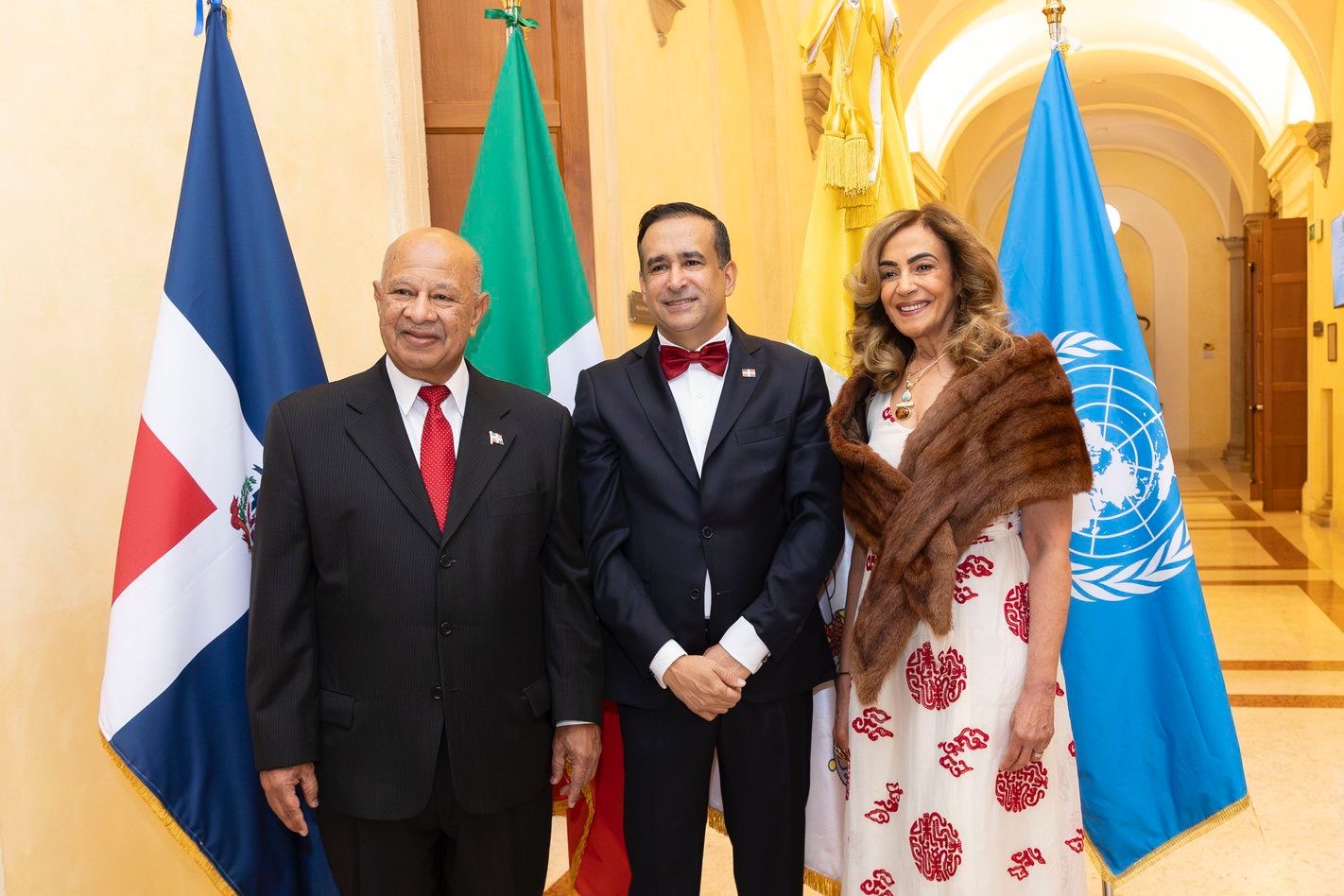 Embajada de la República Dominicana en Italia, en colaboración con la ...